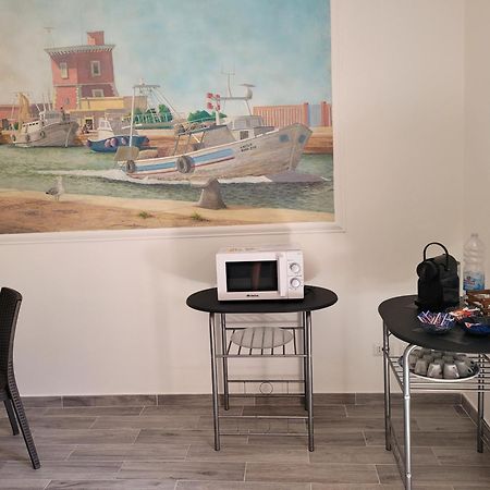 Rooms Da Pisicchio Фиумичино Екстериор снимка